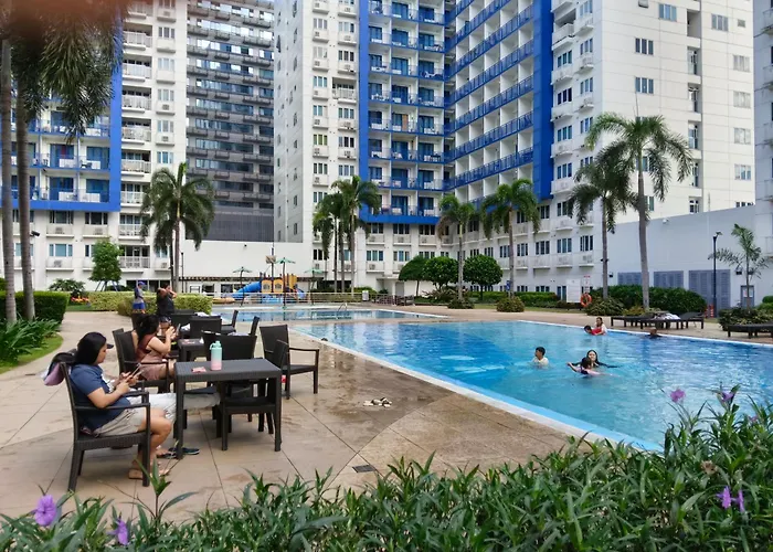 Reyna Ina Moa Sea Staycation * Manila